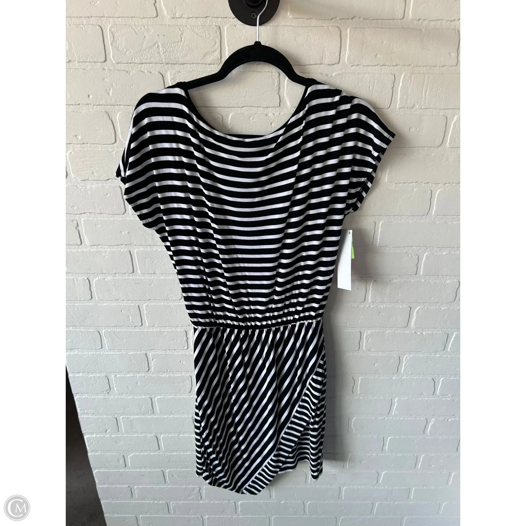 Dress Casual Short By White House Black Market In Black & White, Size: S