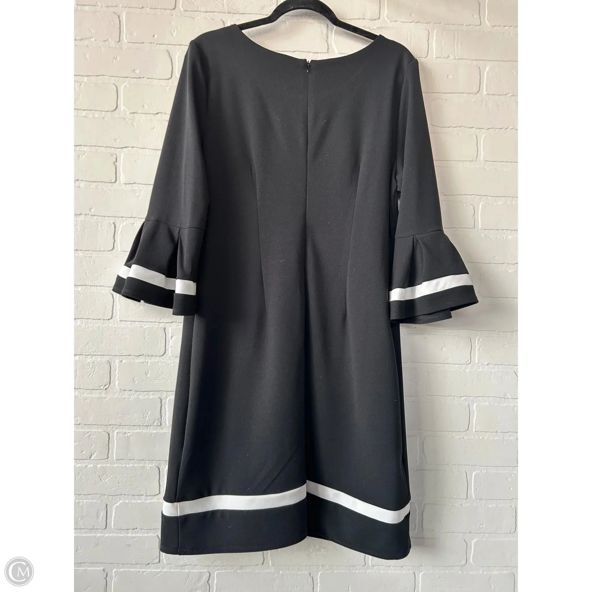 Dress Party Short By R And K Originals In Black & White, Size: L