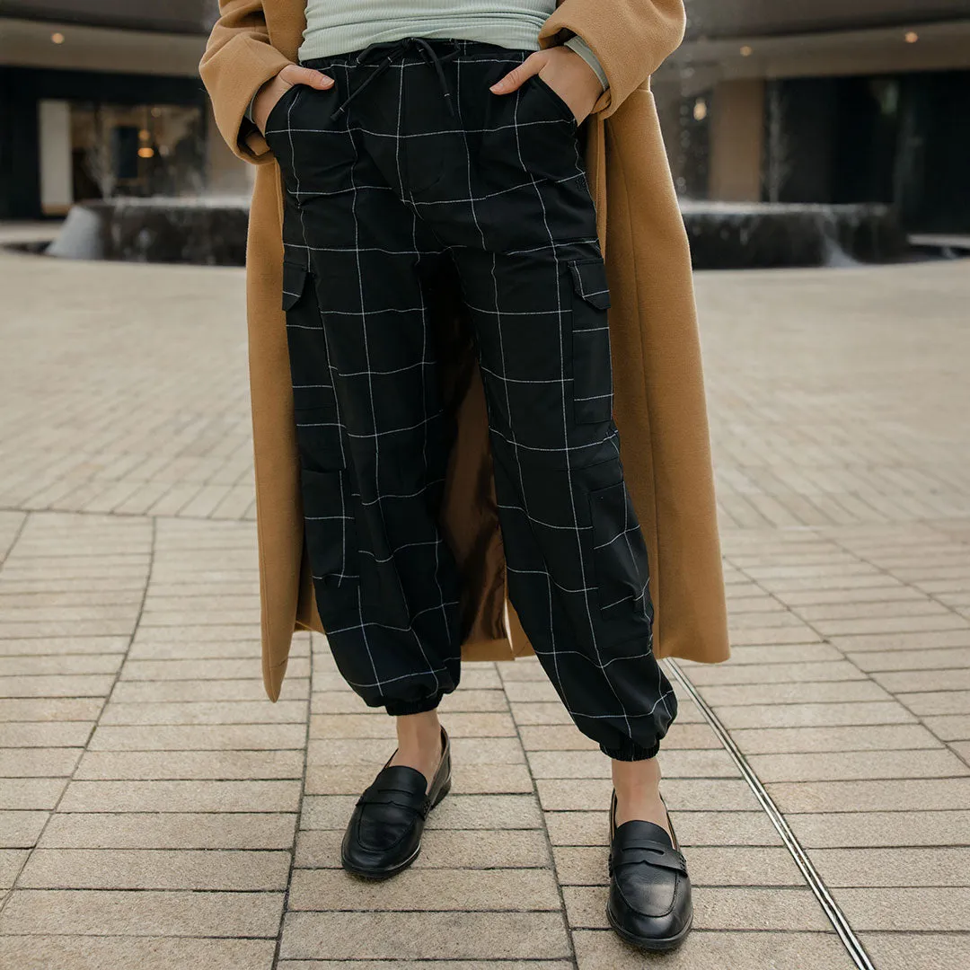 Jetsetter Cargo Joggers, Black Windowpane
