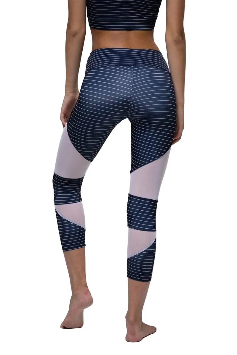 Onzie Hot Yoga Cut Out Capri 270