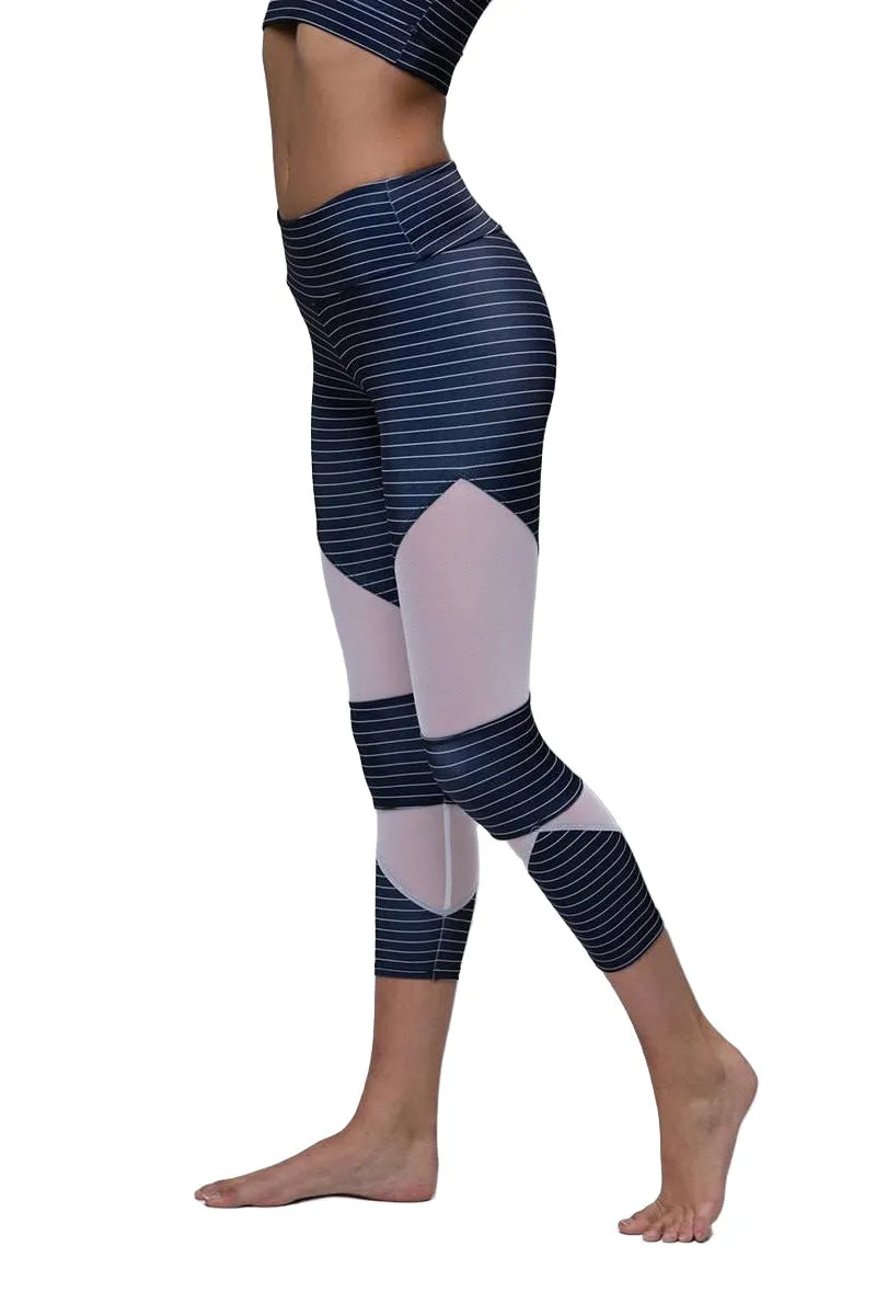 Onzie Hot Yoga Cut Out Capri 270