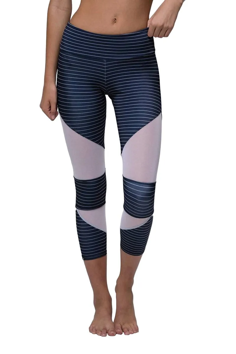 Onzie Hot Yoga Cut Out Capri 270