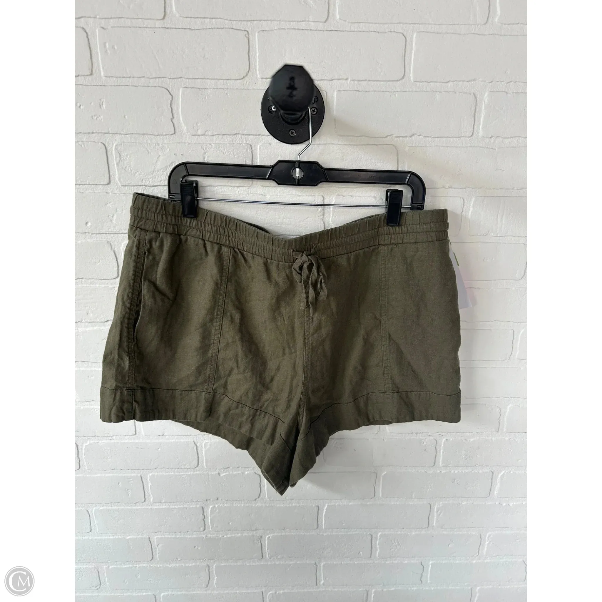 Shorts By Universal Thread In Green, Size: 12