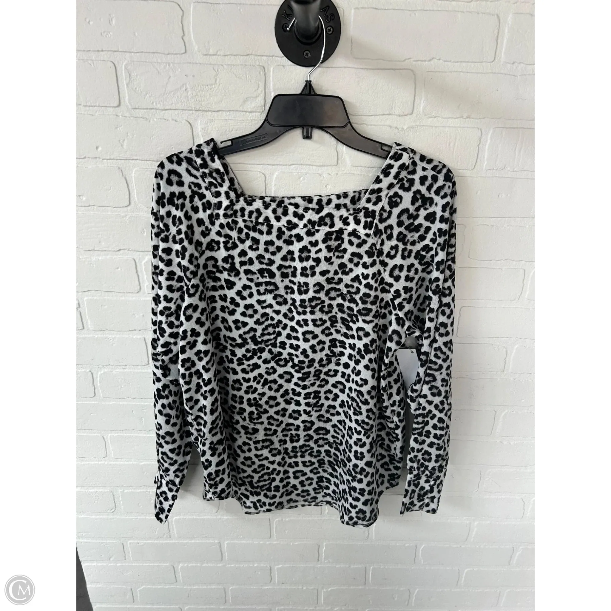 Top Long Sleeve By Ann Taylor In Grey & White, Size: S