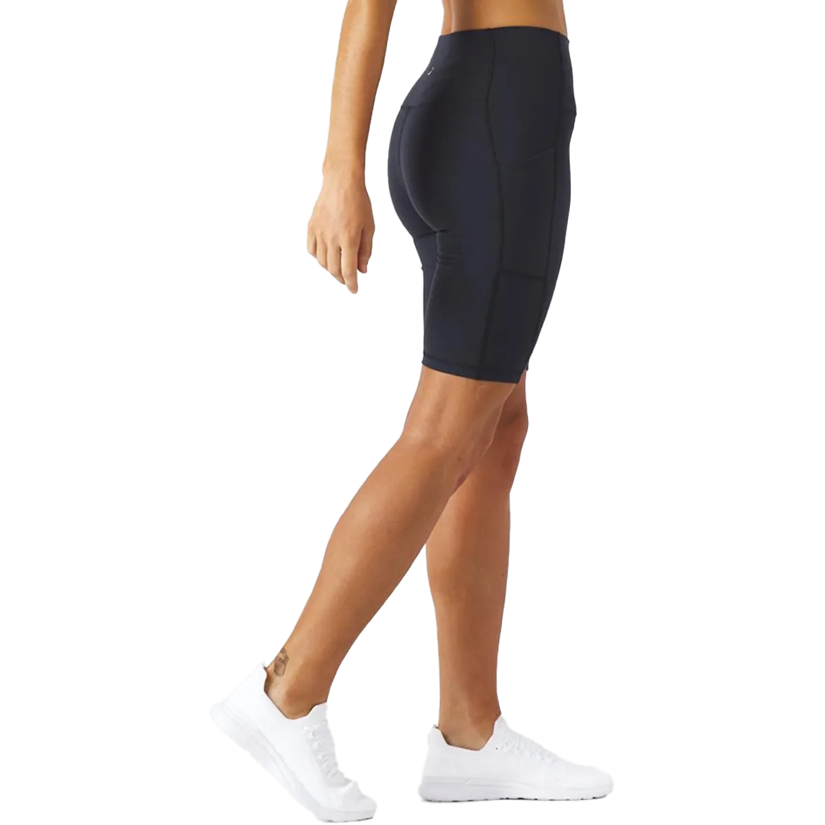 Women's Taper Short